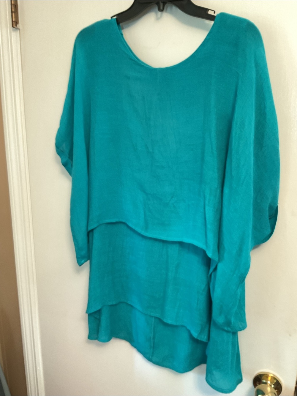 Umgee
Women’s Layered Tunic Top in Teal
Size M